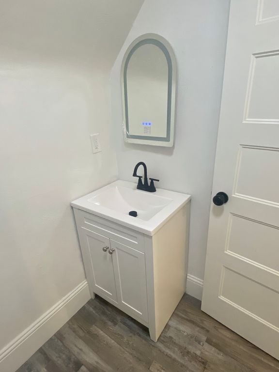 Foto principal - 1028 W 9th Ave