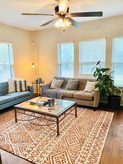 Foto del edificio - 3301 Morrow Ave