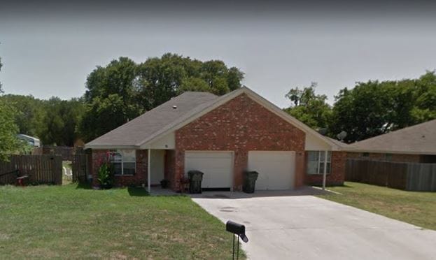 Foto del edificio - 401 Topeka Ct