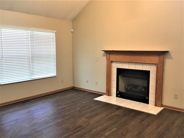 Foto del edificio - 2244 Farmland Drive