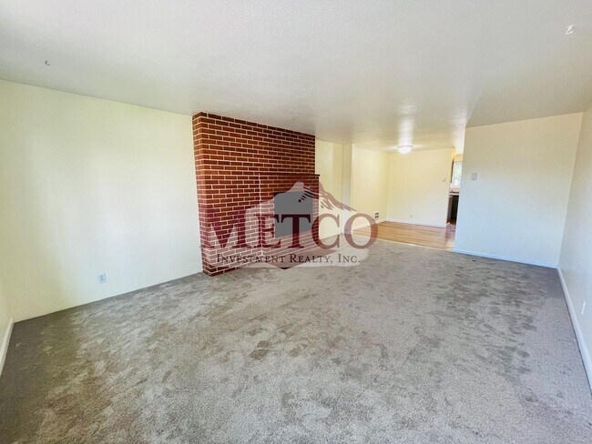 Photo - 24501 Apartment