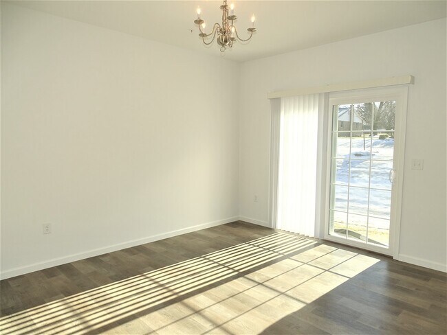 Foto del edificio - 22 Glenbrook Ct