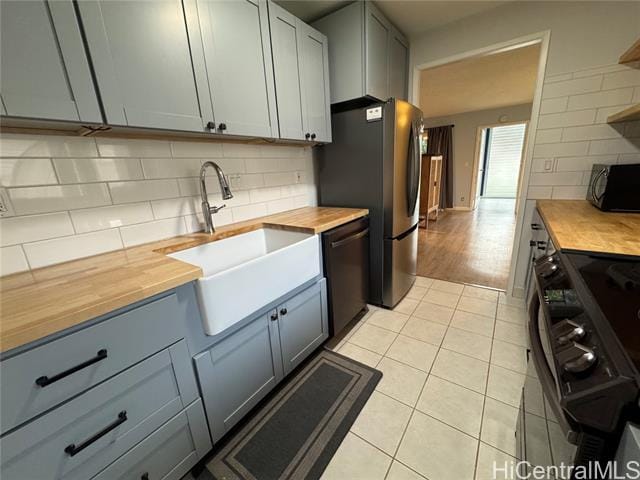 Building Photo - 410 Haleloa Pl