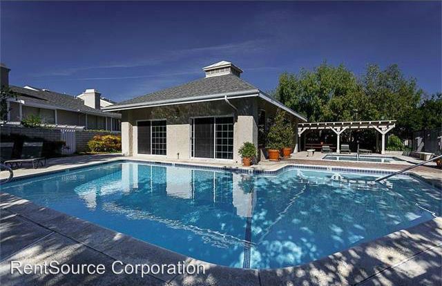 Foto del edificio - 23135 Yvette Ln