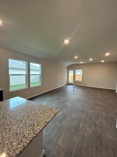 Building Photo - 224 Rough Holw Cv