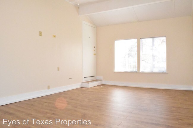 Building Photo - 2626 W 49th St