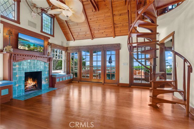 Foto del edificio - 731 Manzanita Dr