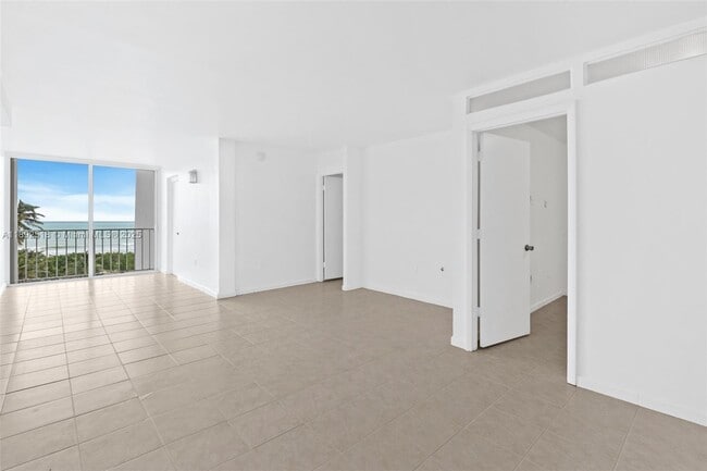 Building Photo - 6450 Collins Ave