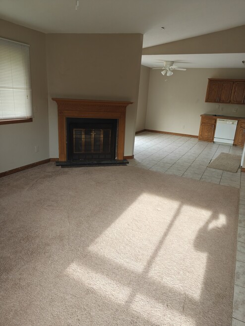 Building Photo - 16106 Joplin Way
