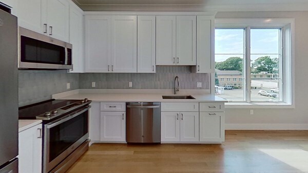 Foto del edificio - 104-106 Warren St. Unit 3