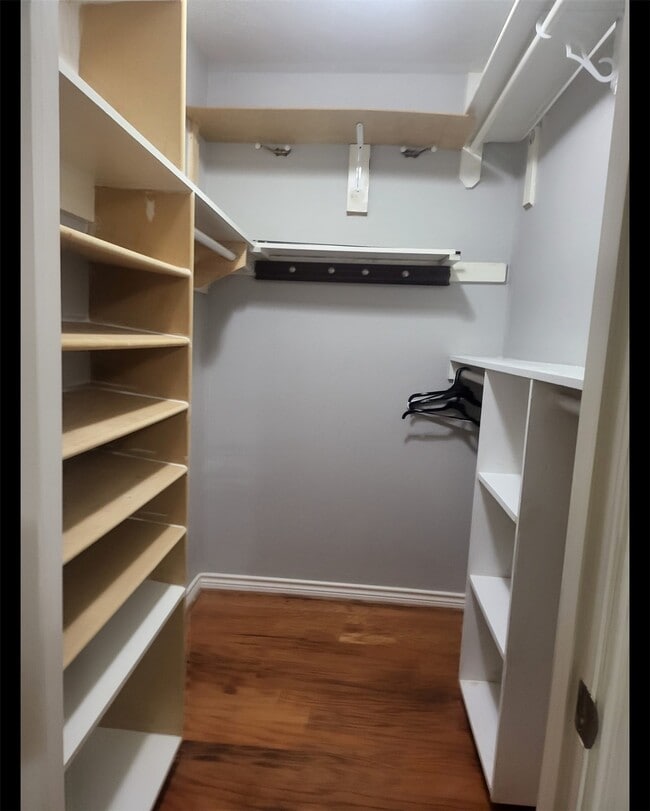 Building Photo - 5515 Bear Paw Cir