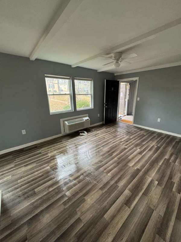 Building Photo - 201 Chandler Dr