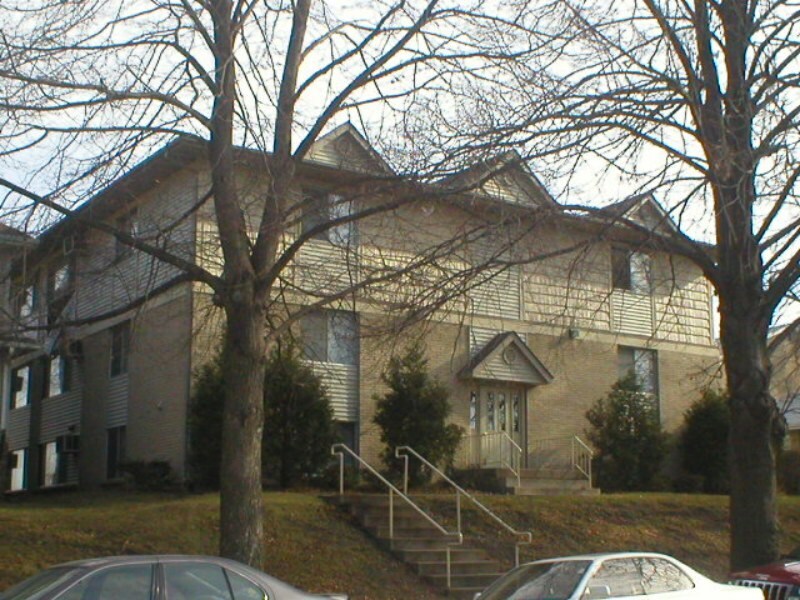 414 S Dubuque St, Iowa City, IA 52240 Apartments Iowa City, IA