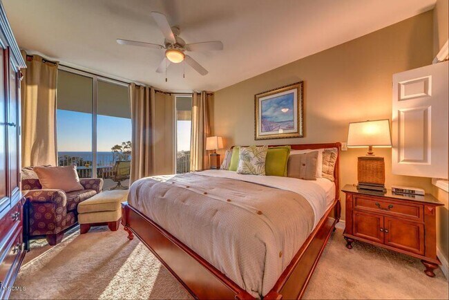 Building Photo - 2668 Beach Blvd. #503