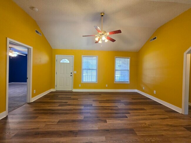 Building Photo - 2614 Trufield Dr