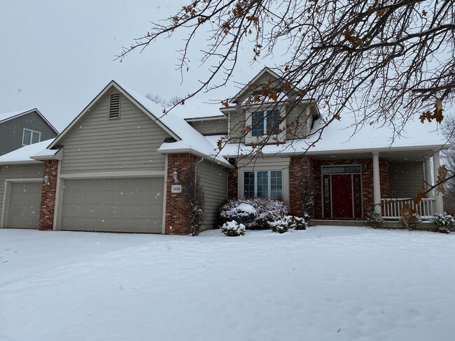 Foto del edificio - Wonderful Fox Chase home with fantastic sp...