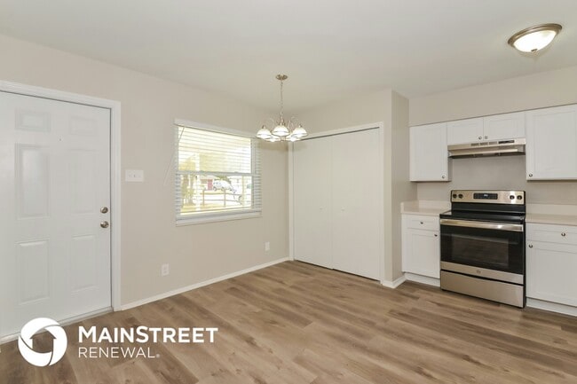 Foto del edificio - 2300 23rd Ave W