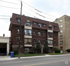 Building Photo - 1510 Bathurst St