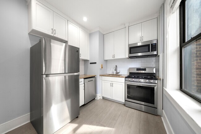 Foto del edificio - 553 Undercliff Ave