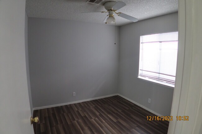 Building Photo - 1394 Bradhurst Ct