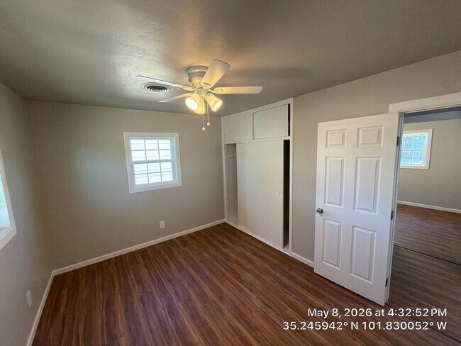 Building Photo - 308 Teakwood St