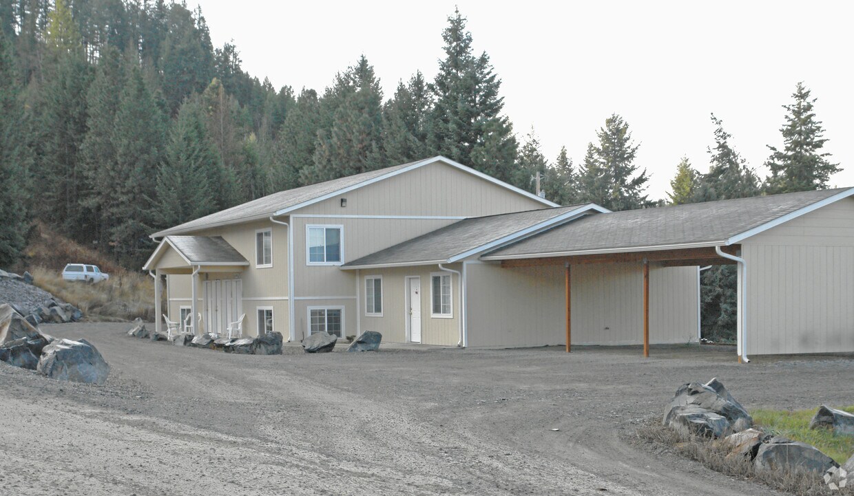 Foto principal - 6956-6958 Evergreen St