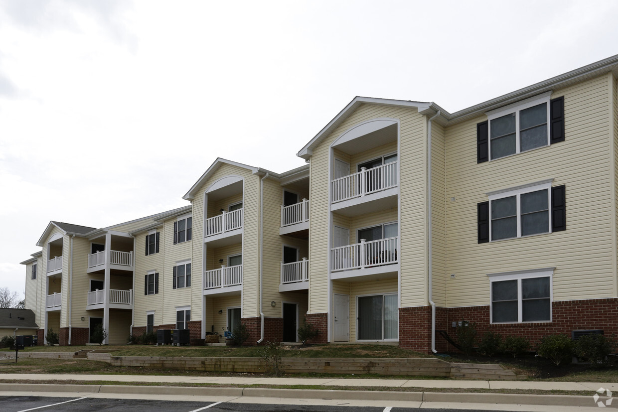 Kendalwood Apartments - Alquileres en Fredericksburg, VA | Apartamentos.com