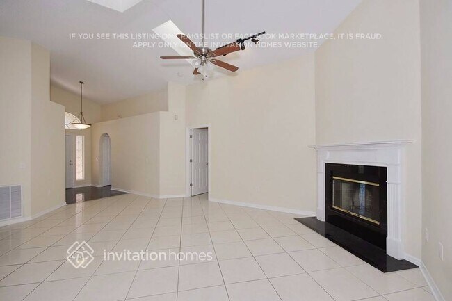 Building Photo - 820 Brightview Dr