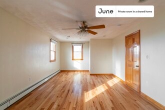 Building Photo - Room in Shared 5 bed/2 bath home