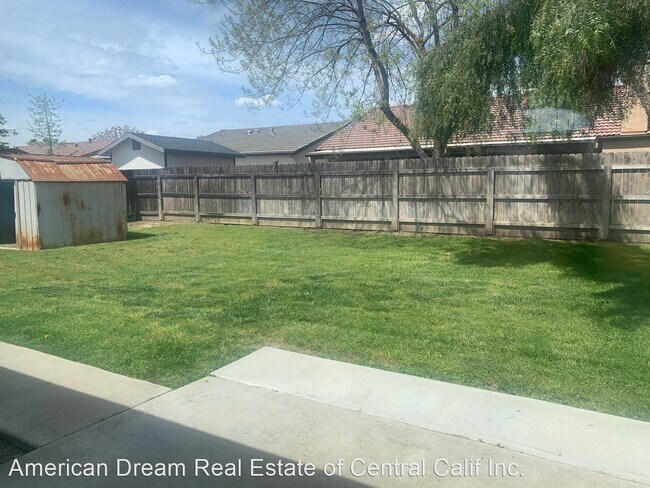 Foto del edificio - 3 br, 2 bath House - 748 W Redwood St