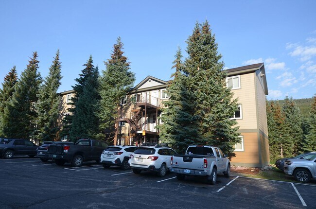 Foto del edificio - Best priced 3 Bedroom in Summit County!  3 Bedroom 2 bathrooom Condo, 10 minutes from Breck! Year...