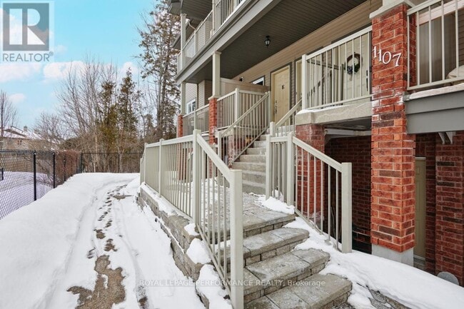 Building Photo - 1107 Stittsville Main St