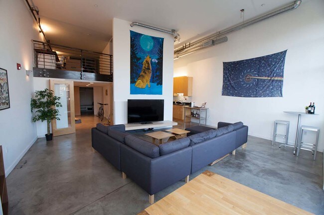 Foto del edificio - 60 Rausch St