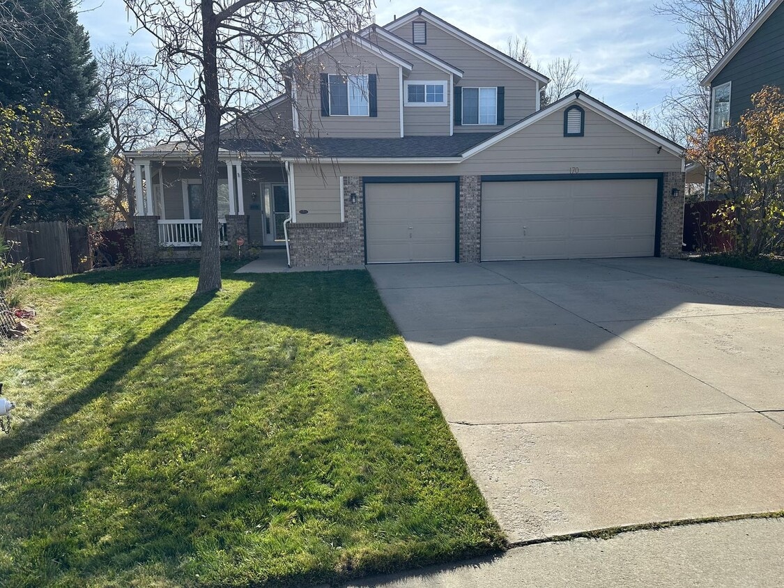 Primary Photo - Beautiful 5B home in Erie Available January 2026 !