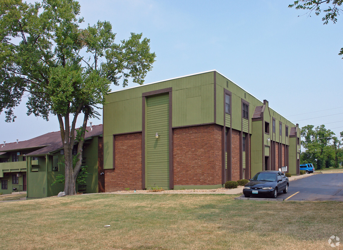 Building Photo - Summerwood Place Apartments