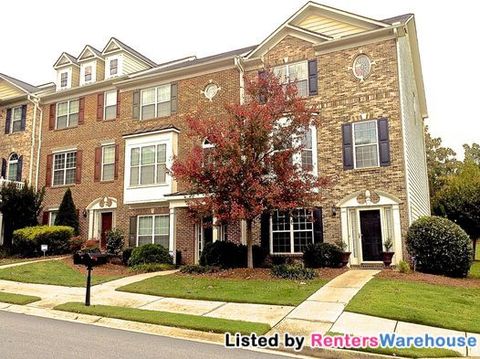 Foto principal - 225 Magnolia Chase Dr