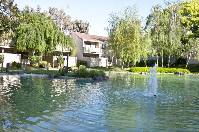 Photo - 936 Kiely Blvd., Unit J House
