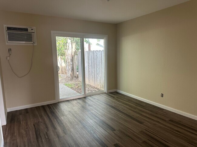 Foto del edificio - 2423 North Ave