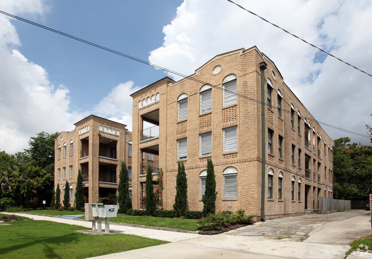 28292833 Herschel St, Jacksonville, FL 32205 Apartments in