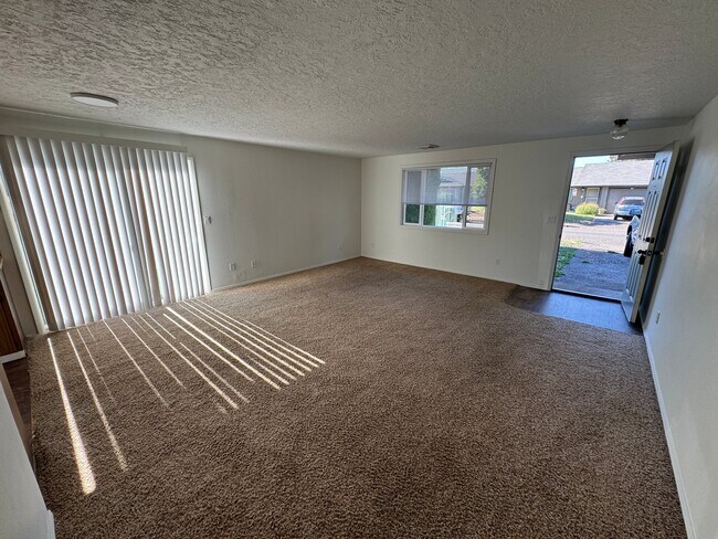 Foto del edificio - 1534-1536 Westhaven Pl