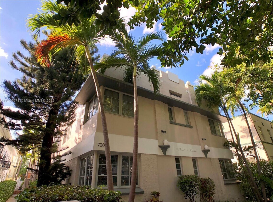 Foto principal - 720 Meridian Ave