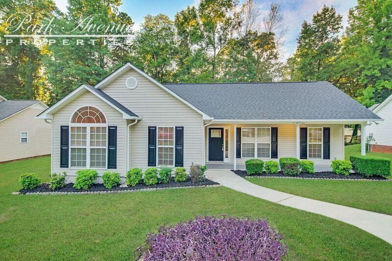 Foto principal - 1618 Ranch Rd