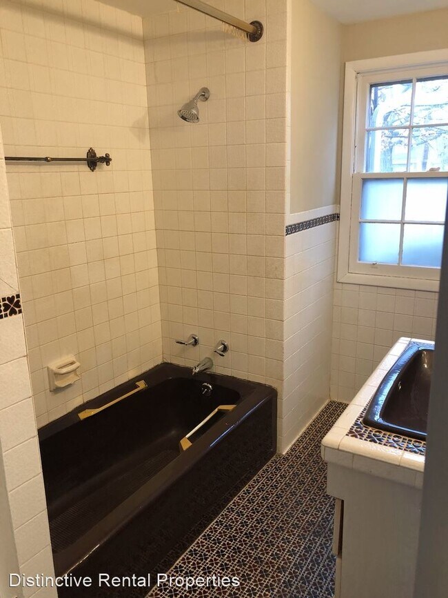 Foto del edificio - 3 br, 2 bath House - 1307 El Prado St.