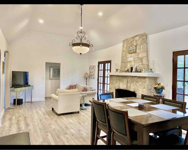 Building Photo - 3398 Ocean Ave