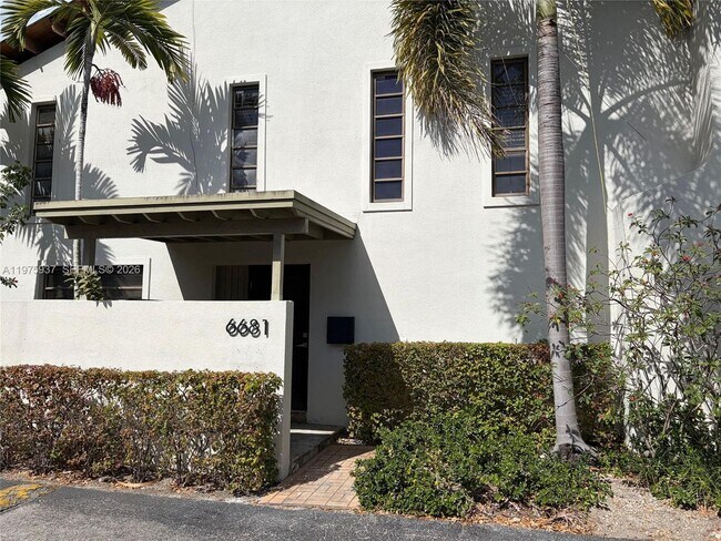 Foto del edificio - 6681 SW 71st Ln