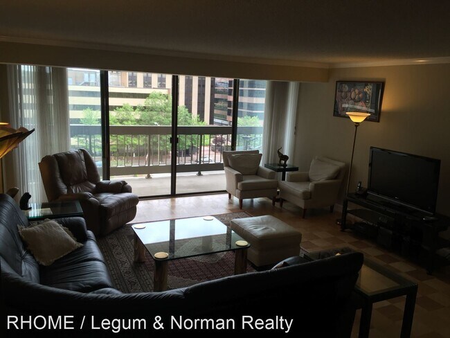 Building Photo - 2 br, 2 bath House - 3800 Fairfax Dr #409