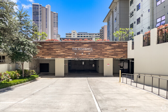 Building Photo - Residence at Makiki