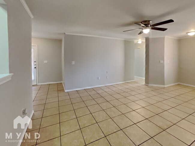 Foto del edificio - 526 N Brentwood Ave