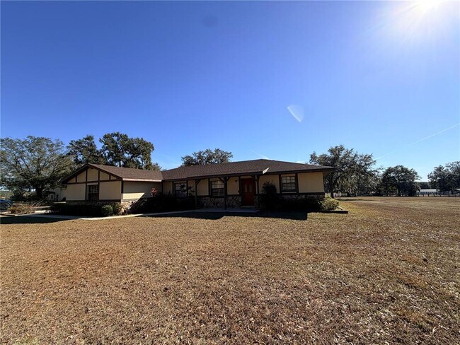 Foto del edificio - 35324 Blanton Rd