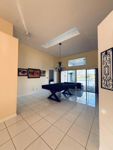 Foto del edificio - 7759 Great Glen Cir